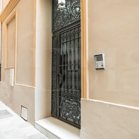 Deluxe - Historic Center By Rems Apartamento